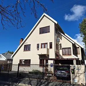 Clarence House Bed & Breakfast Cape Town
